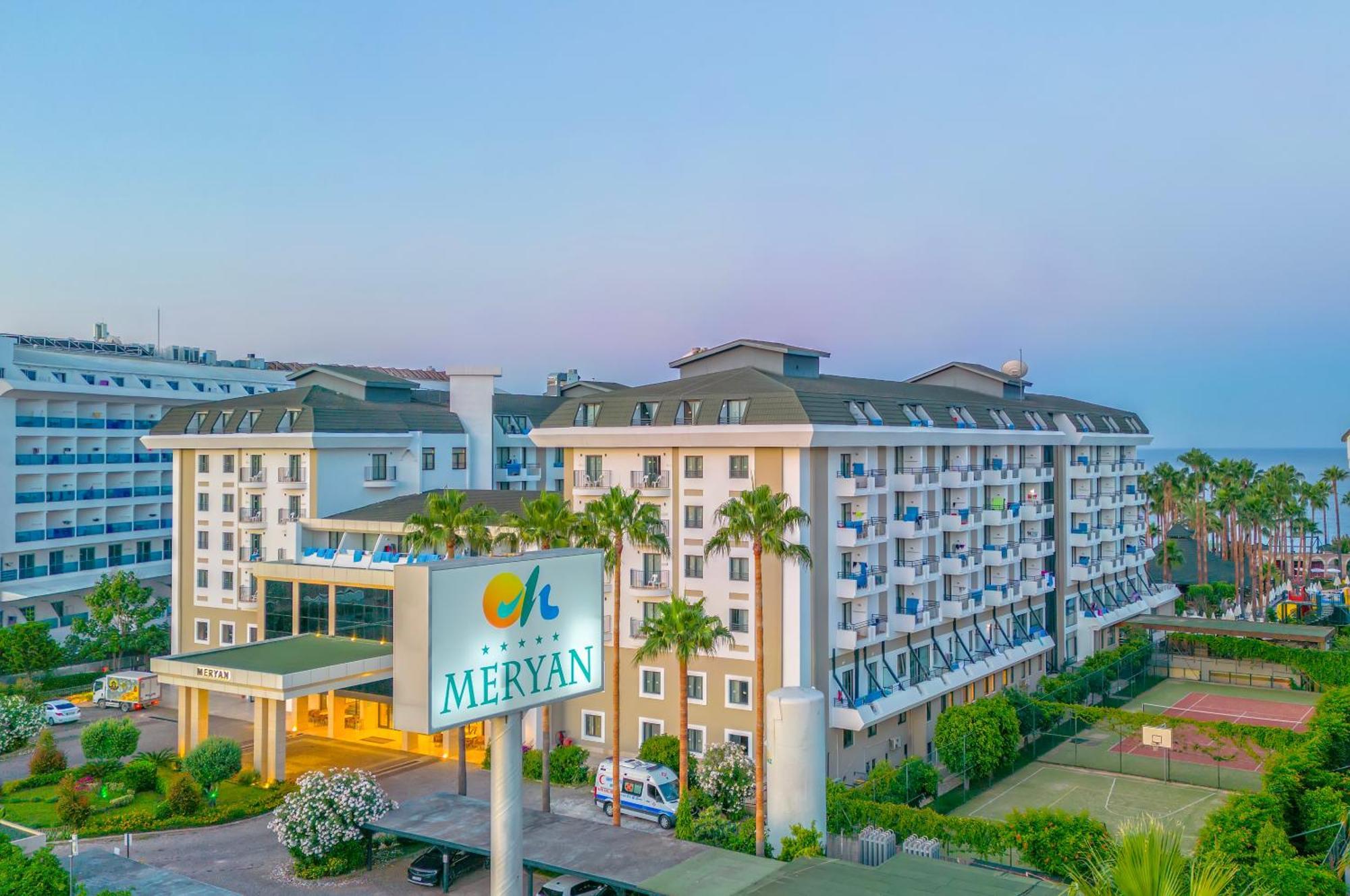 Meryan Hotel Okurcalar Exterior photo