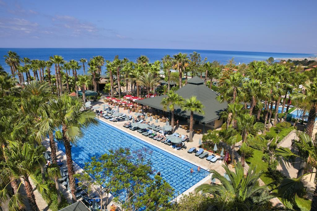Meryan Hotel Okurcalar Exterior photo